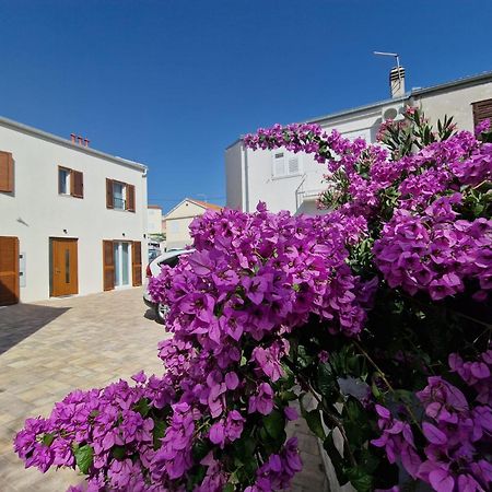 Apartments Miamare 2 Primošten المظهر الخارجي الصورة