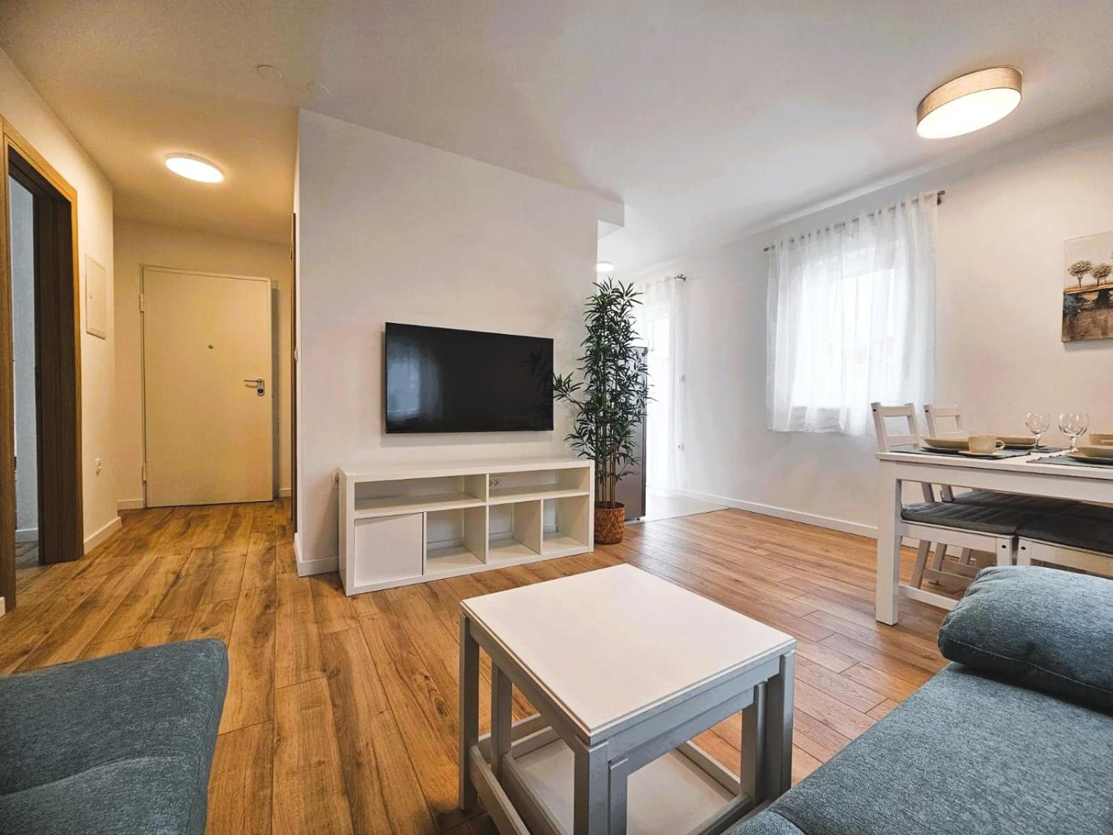 Apartments Miamare 2 Primošten المظهر الخارجي الصورة