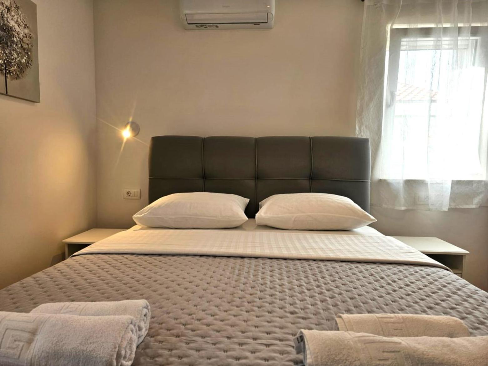 Apartments Miamare 2 Primošten الغرفة الصورة