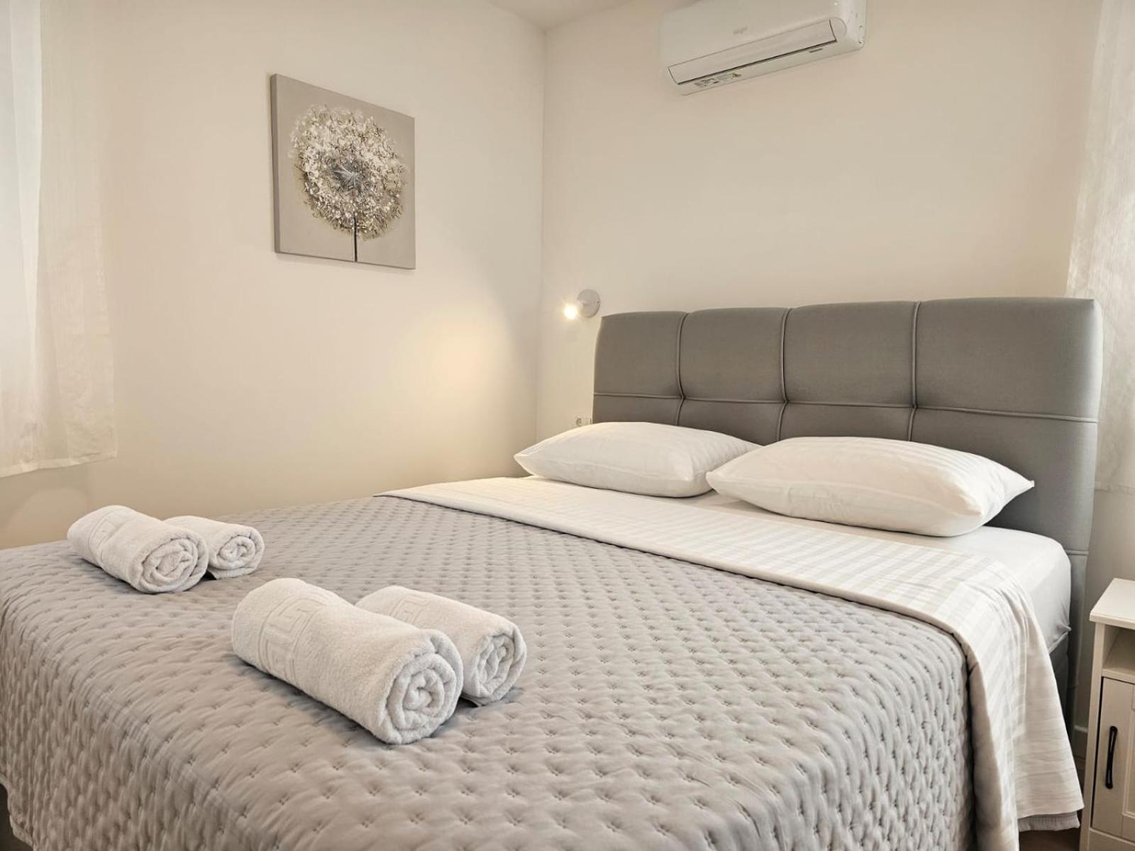 Apartments Miamare 2 Primošten المظهر الخارجي الصورة