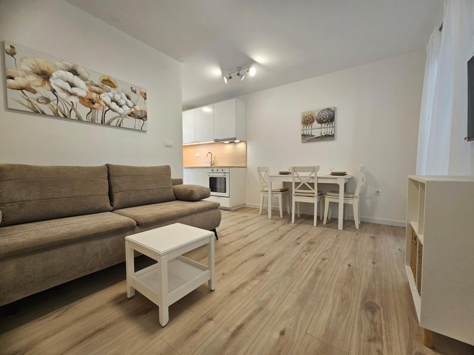 Apartments Miamare 2 Primošten المظهر الخارجي الصورة